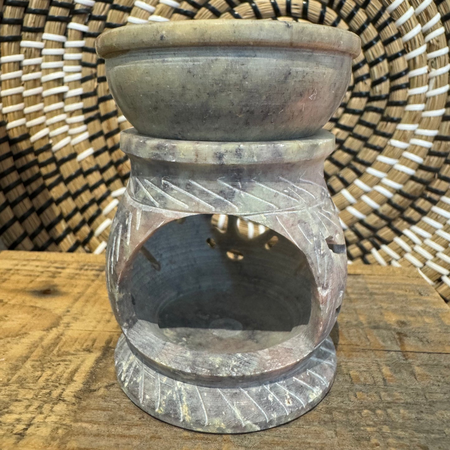 Soap Stone Oil Burner - Ohm